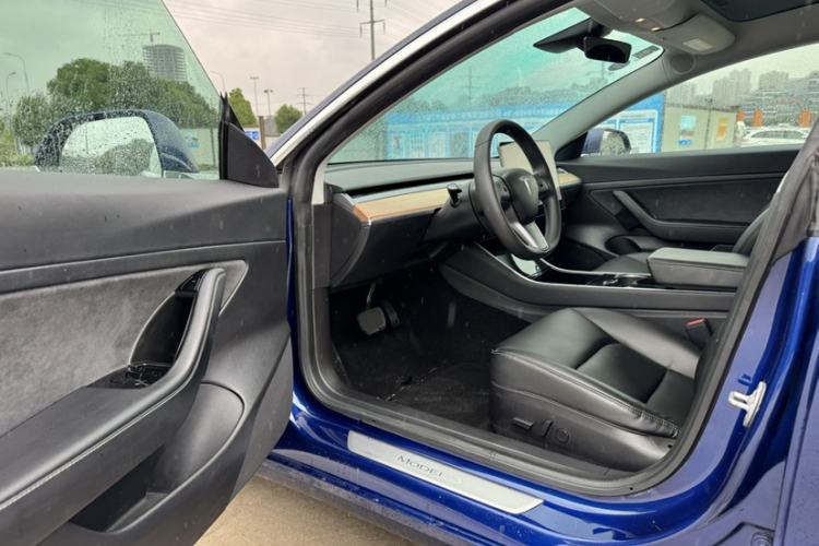 Used Tesla Model 3 2019 Standard Range Rear-Drive Upgraded Version
