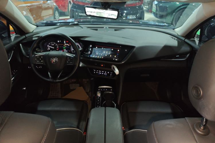 Used Buick Envision 2023 Encore Plus 652T Five-Seat All-Wheel-Drive Luxury Model
