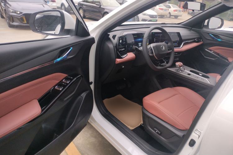 Used Changan X5 PLUS 
