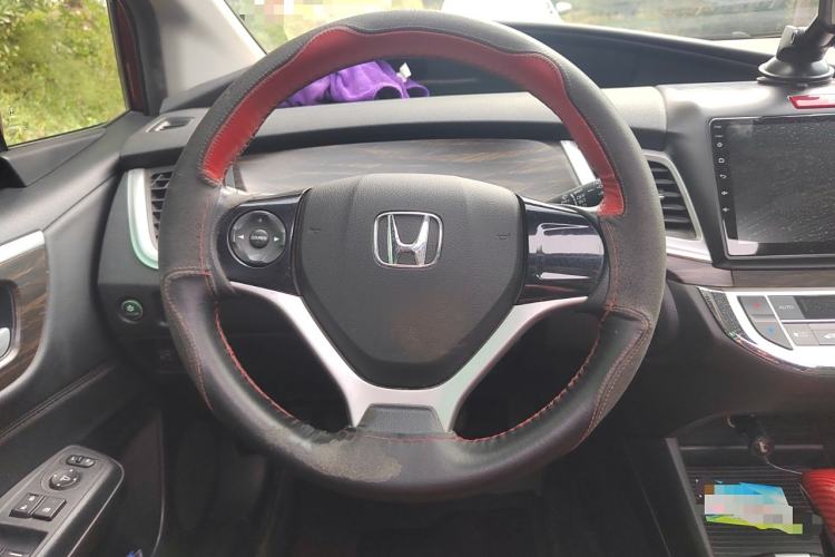 Used Honda Jade 2017 1.8L automatic Comfort version 5 seats
