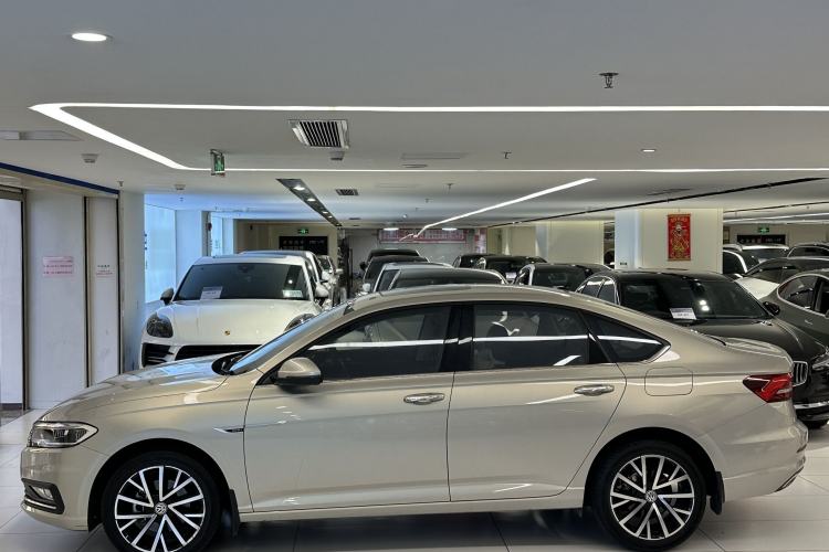 Used Volkswagen Lavida 2019 280TSI DSG Luxury Edition China VI Standard
