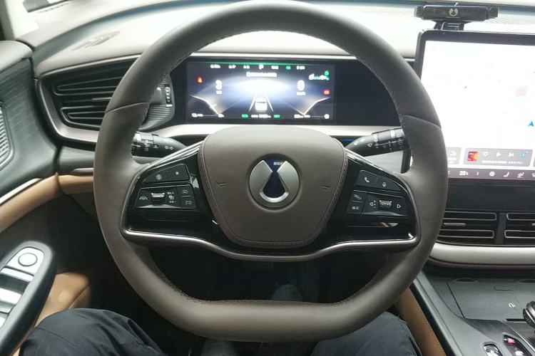 Used Denza D9 2022 DM-i 970 Four-Wheel Drive Flagship Model