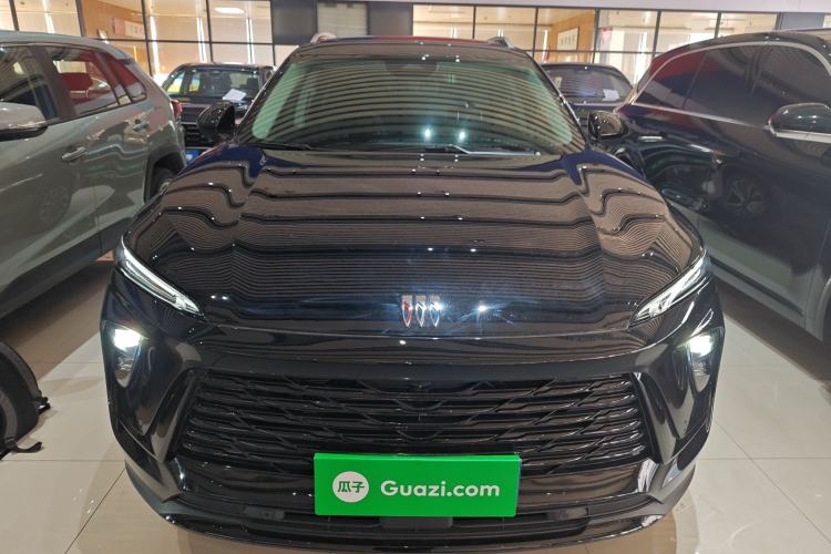 Used Buick Envision 2025 Encore Plus 28T Two-Wheel-Drive Platinum Edition