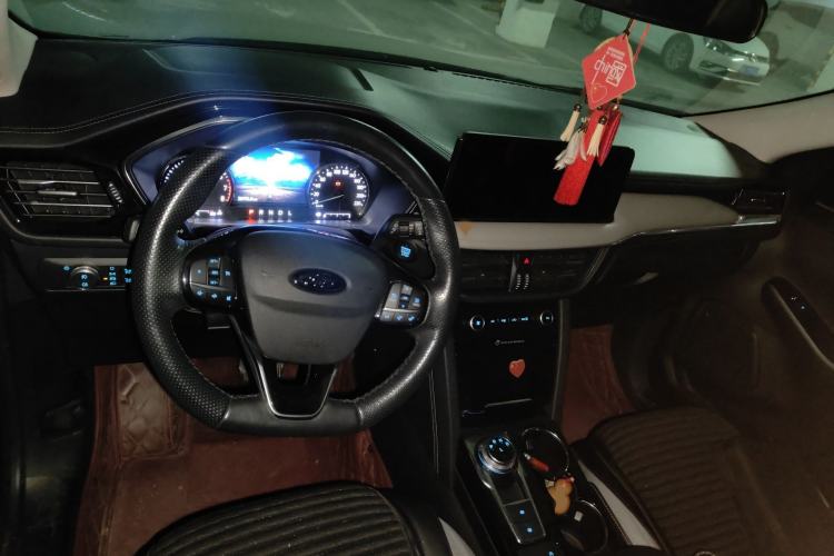 Used Ford Escape 2020 EcoBoost 245 Four-Wheel Drive Titanium Edition
