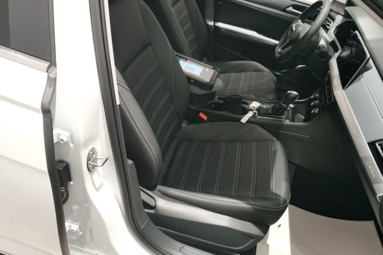 Used Volkswagen Lavida 2024 300TSI DSG Full-Comfort Edition