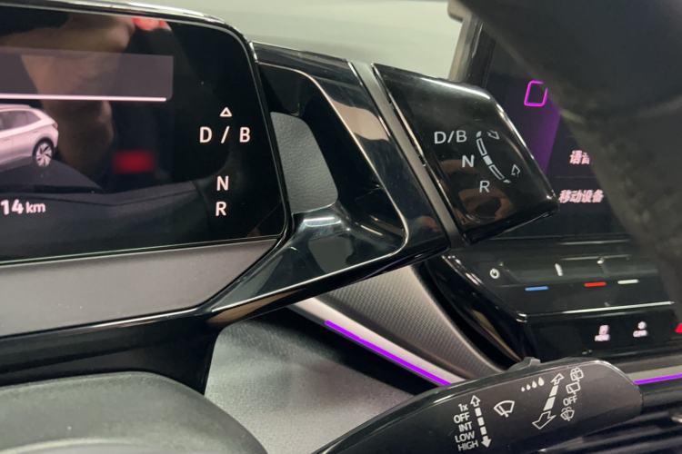 Used Volkswagen ID.4 CROZZ 2021 Long-Range Lite PRO Two-Wheel Drive Version
