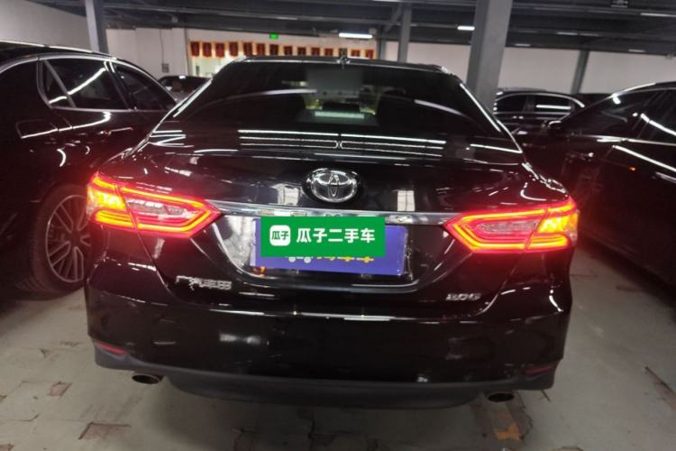 Used Toyota Camry 2021 2.0G Luxury Edition

