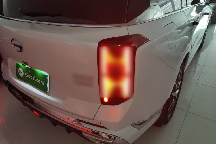 Used GAC Trumpchi GS8 2022 Dual-Engine Series 2.0TM Two-Wheel Drive Prestige Edition (7 Seats)
