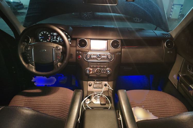 Used Land Rover Discovery 2016 3.0 SC Obsidian Black Heritage Edition SE