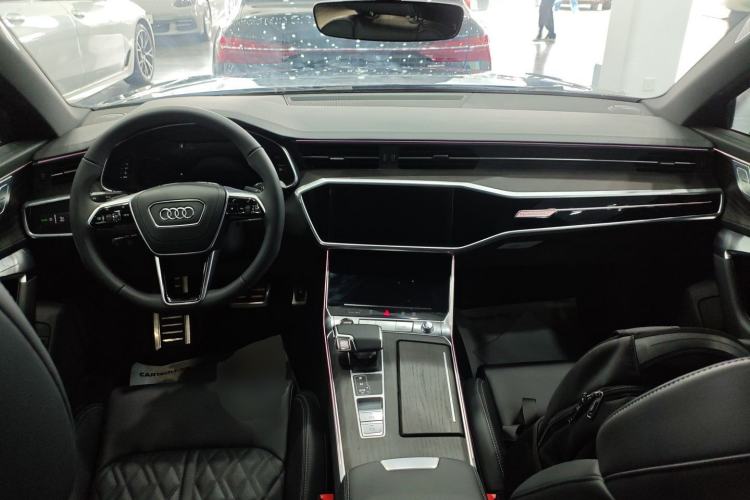 Used Audi A6L 2025 Restyled 45 TFSI quattro Prestige Dynamic Edition