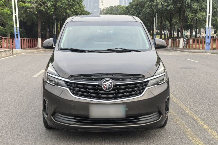 Used Buick GL8 2022 Land Cruiser Executive Class 652T Comfort Model
