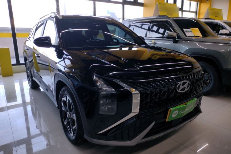 Used Hyundai ix35 2023 Musso 2.0L Deluxe Edition DLX
