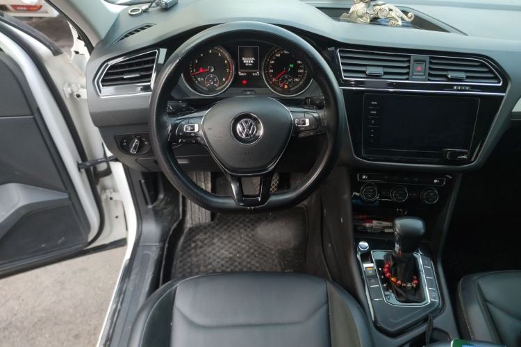 Used Volkswagen Tiguan L 2019 330TSI Automatic Two-Wheel Drive Panoramic Comfort Edition China VI Standard
