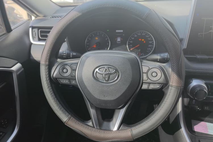 Used Toyota Wildlander 2020 2.0L CVT 4x4 Luxury Edition