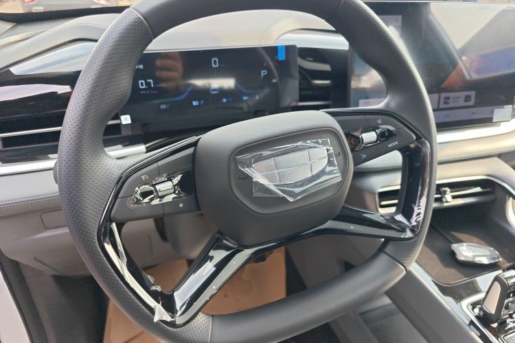 Used Geely Auto Emgrand X7 Sport 2026 Model 1.5TD Aspirational