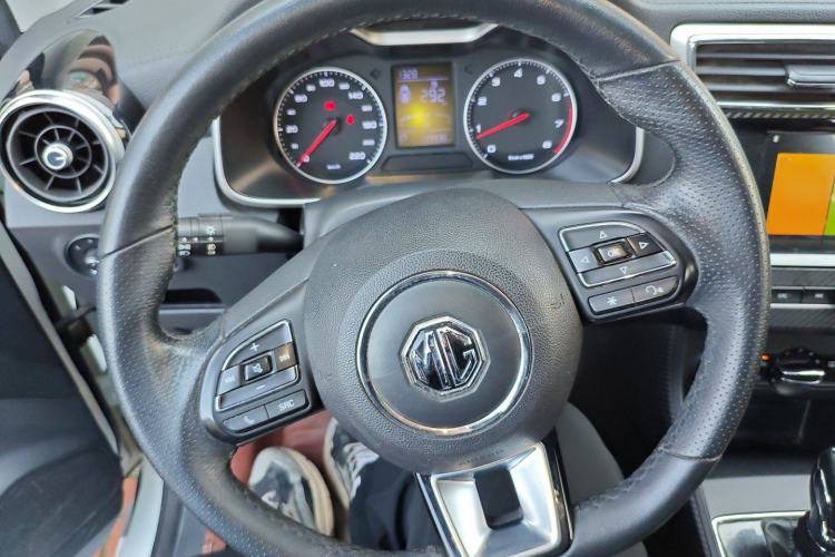 Used MG ZS 2018 1.5L Automatic Luxury Edition China V Standard
