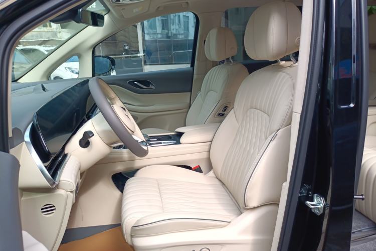 Used VOYAH Dream 2022 Low-Carbon Edition Dream+ Smart Enjoyment Package
