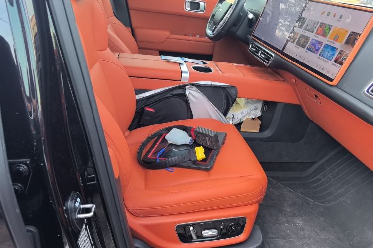 Used Li Auto L8 2023 Pro Model