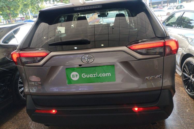 Used Toyota RAV4 2023 2.0L CVT Two-Wheel Drive Urban Edition
