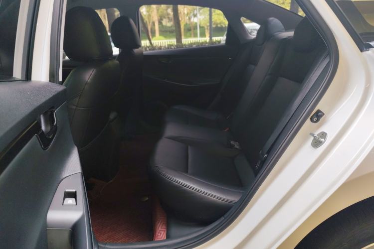 Used Hyundai Celesta 2020 1.6L Automatic GL Enjoyable Edition