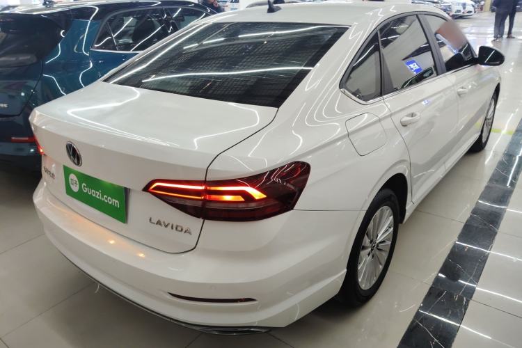 Used Volkswagen Lavida 2022 1.5L Automatic Vision Edition