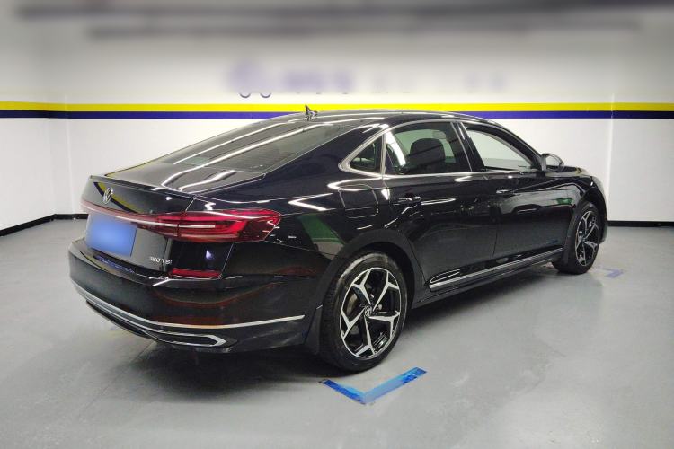 Used Volkswagen Passat 2024 380TSI Starry Elite Edition
