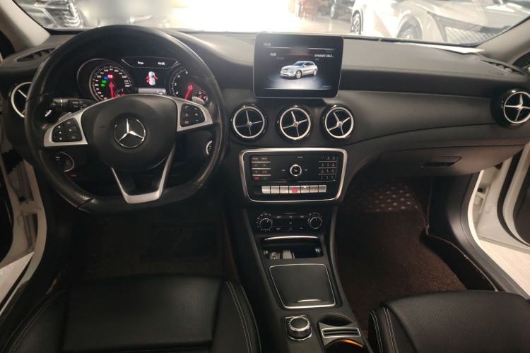 Used Mercedes-Benz GLA 2019 GLA 200 Fashion Model