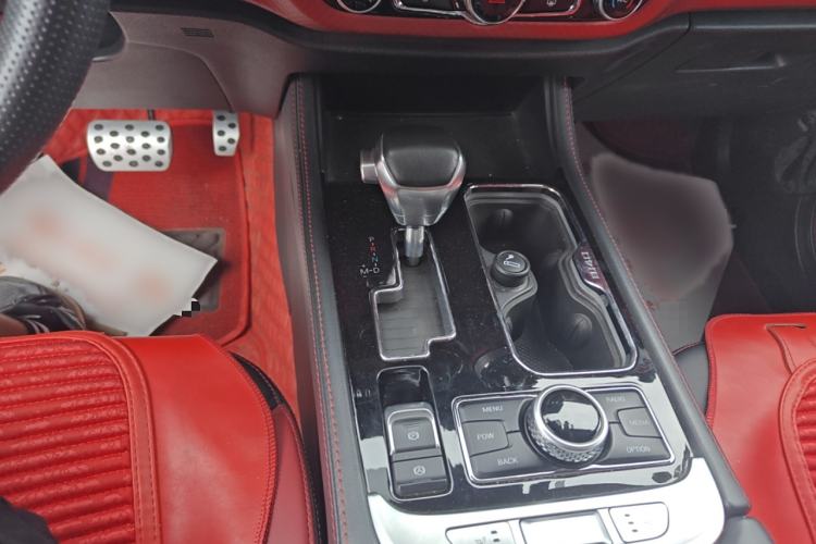 Used Beijing Auto BJ40 2019 2.3T Automatic Four-Wheel Drive Urban Hunter Edition Flagship Model China VI Emission Standard
