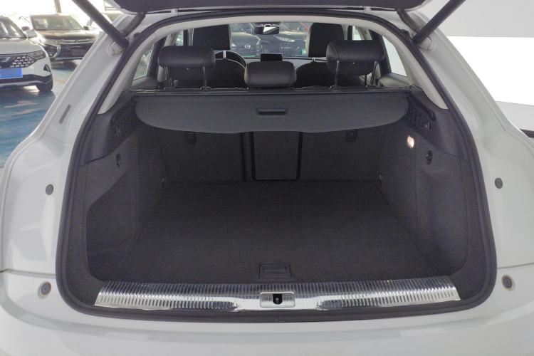 Used Audi Q3 2016 35 TFSI Fashion Model
