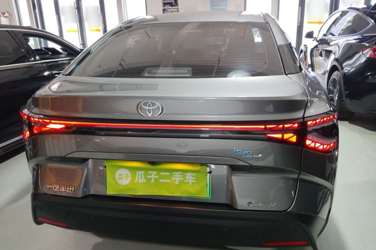 Used Toyota bZ3 2023 616 km Long-Range PRO