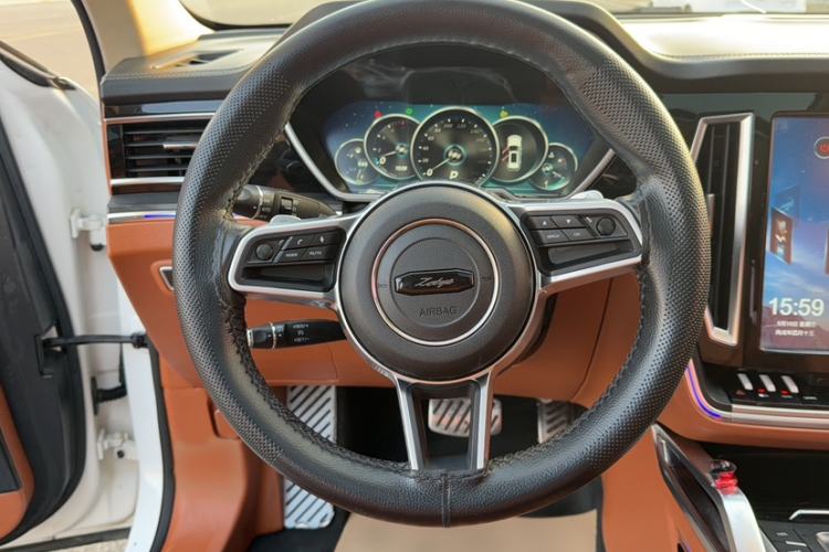 Used Zotye T700 2017 1.8T Dual-Clutch Prestige Model