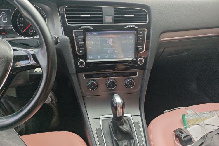 Used Volkswagen Golf 2016 1.6L Automatic Comfort Model
