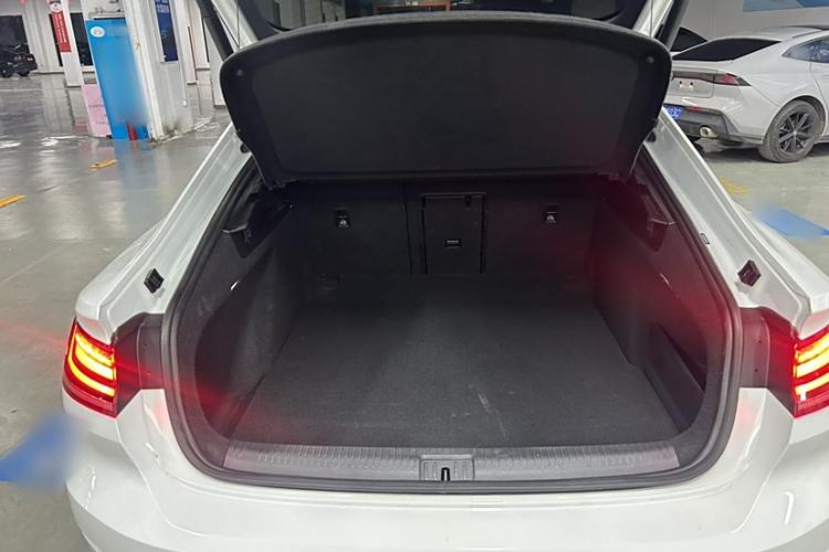 Used Volkswagen FAW-Volkswagen CC 2023 380TSI Striking Edition
