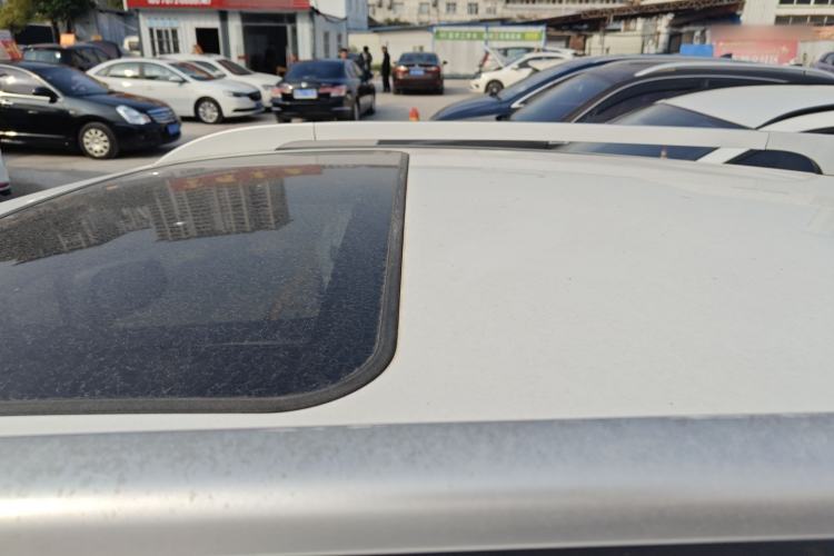 Used  Refine S3 2016 1.5L CVT Luxury Smart Version
