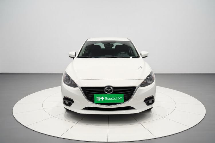 Used Mazda Mazda 3 Axela 2016 Sedan 1.5L Manual Comfort Model
