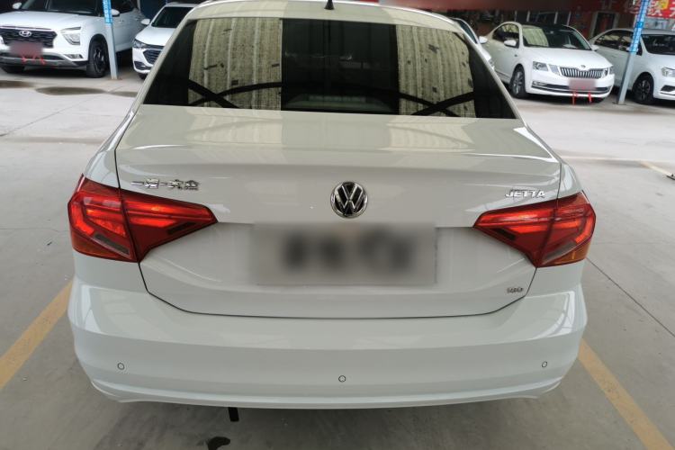 Used Volkswagen Jetta 2019 Dream Edition 1.5L Manual Fashion Version
