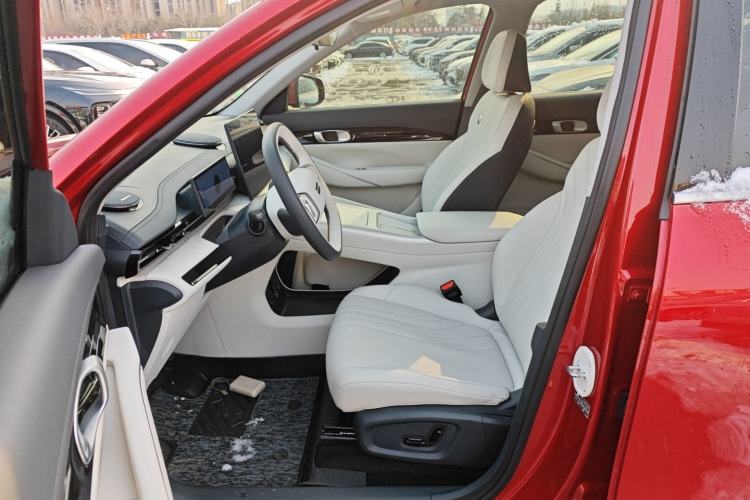 Used  E5 2024 530km Starship Edition