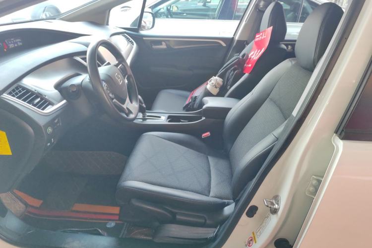 Used Honda Jade 2016 1.8L Automatic Comfort Elite Version 5 Seats
