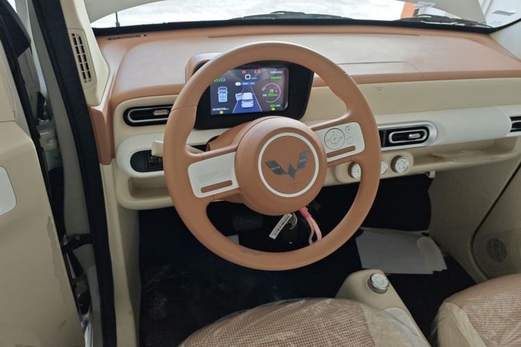 Used Wuling Hongguang MINIEV 2024 3rd Generation 215km Youth Edition