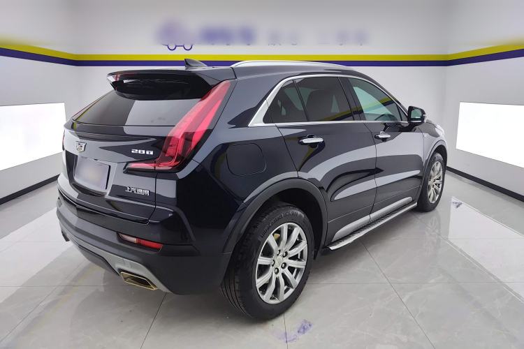 Used Cadillac XT4 2022 28T Two-Wheel-Drive Luxury Version