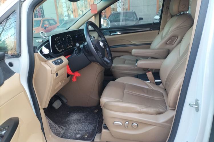 Used Buick GL8 2021 ES Land Cruiser 653T Luxury Edition
