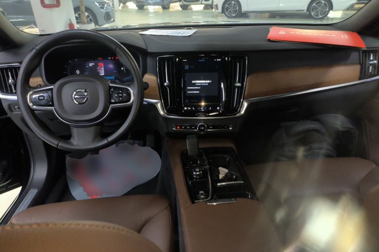 Used Volvo S90 New Energy 2022 Restyled T8 E-Drive Hybrid Zhiyi Luxury Edition
