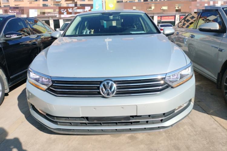Used Volkswagen Magotan 2018 330TSI DSG Luxury Model