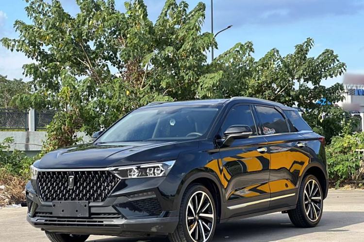 Used Bestune T77 2019 230 TID Automatic Prestige Version China V Emission Standard
