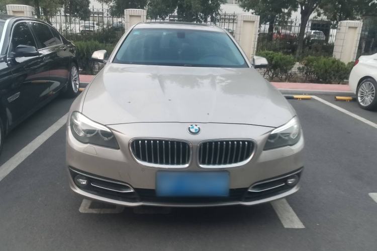 Used BMW 5 Series 2014 525Li Luxury Design Package
