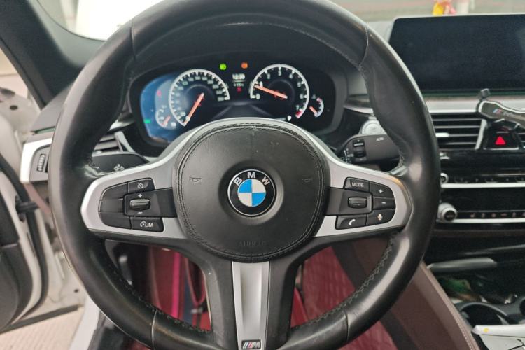 Used BMW 5 Series 2019 525Li M Sport Package
