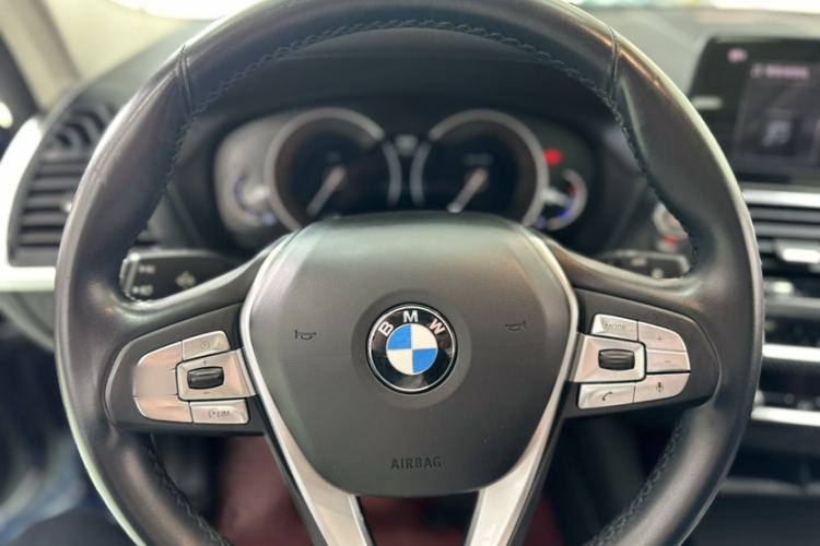 Used BMW X3 2018 xDrive25i Luxury Package China VI Emission Standard