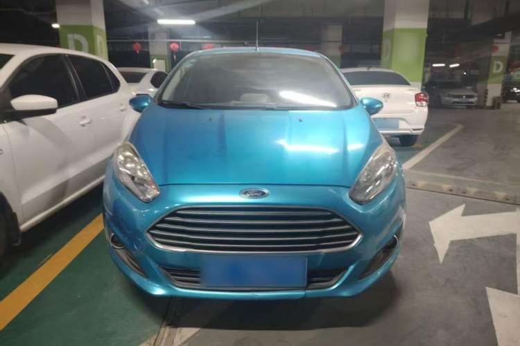 Used Ford Fiesta 2013 Hatchback 1.5L Manual Fashion Edition
