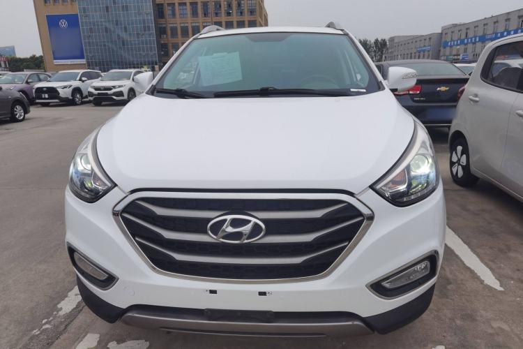 Used Hyundai ix35 2015 2.0L Automatic 2WD Smart Version China V Standard
