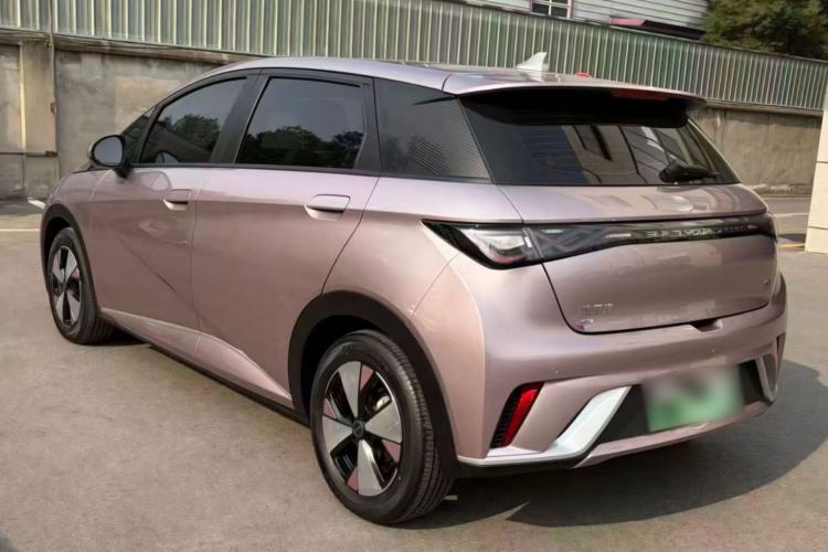 Used BYD Dolphin 2023 420 km Fashion Edition
